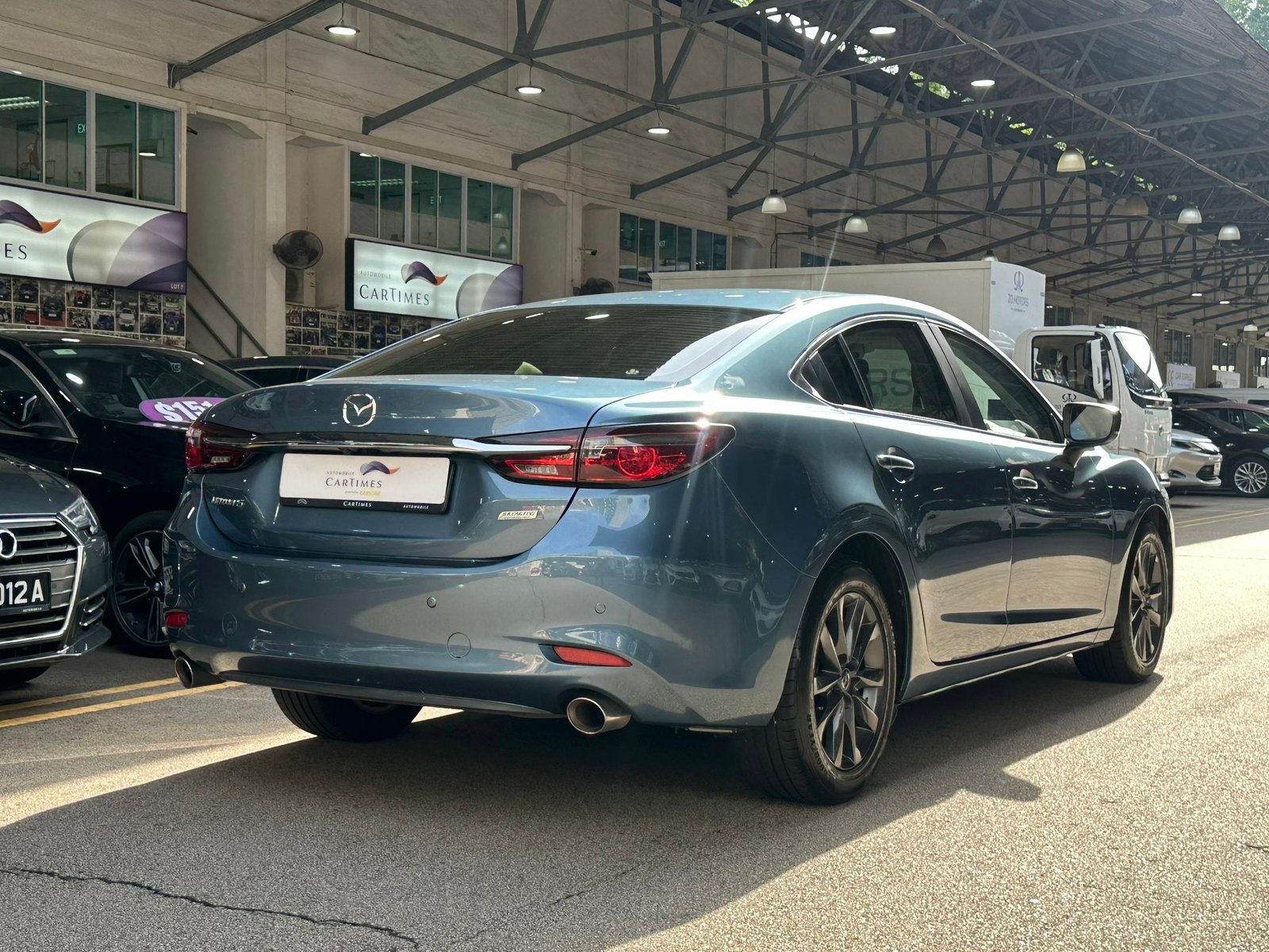 Mazda 6 Sedan 2.0 Standard photo 2